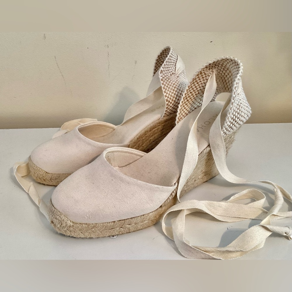 ALOHAS Cream Espadrille Wedges Made in Spain Sz 38